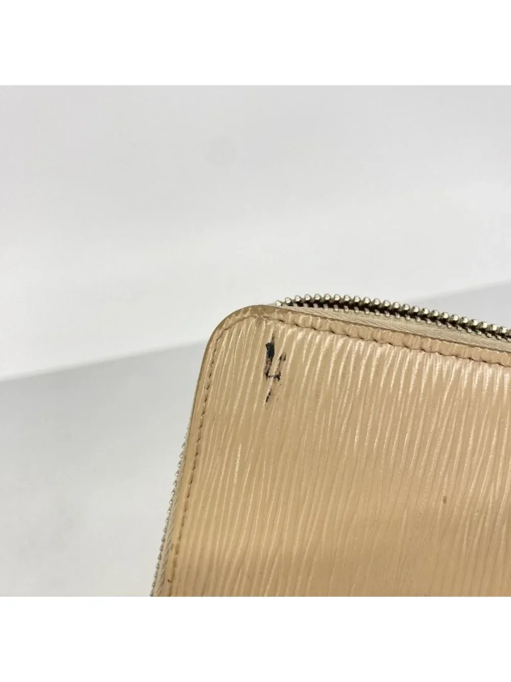 Louis Vuitton Wallet Epi Zippy Dune